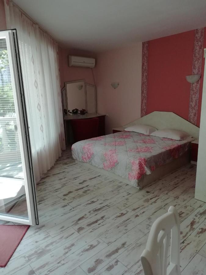Art Guest House Orchidea Pomorie Esterno foto